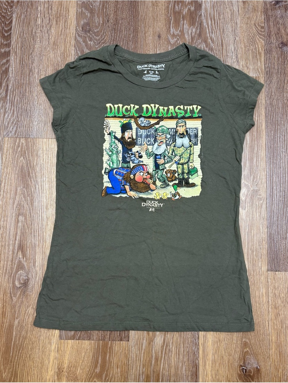 Duck Dynasty Women's Short-Sleeve Graphic Tee in Olive Green
